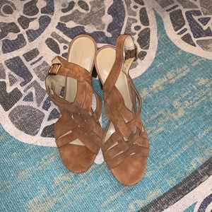 Ann Taylor Woven Camel Suede Sling Back Block Heel Sandal Sz 11